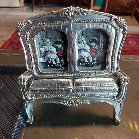 Framestyles Other - Framestyles Silver Victorian Sofa Double Picture Frame 2x2.5 Settee 76677
